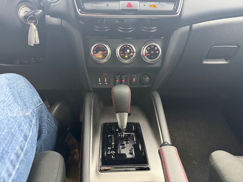 2026 Mitsubishi Outlander Sport 2.0 LE