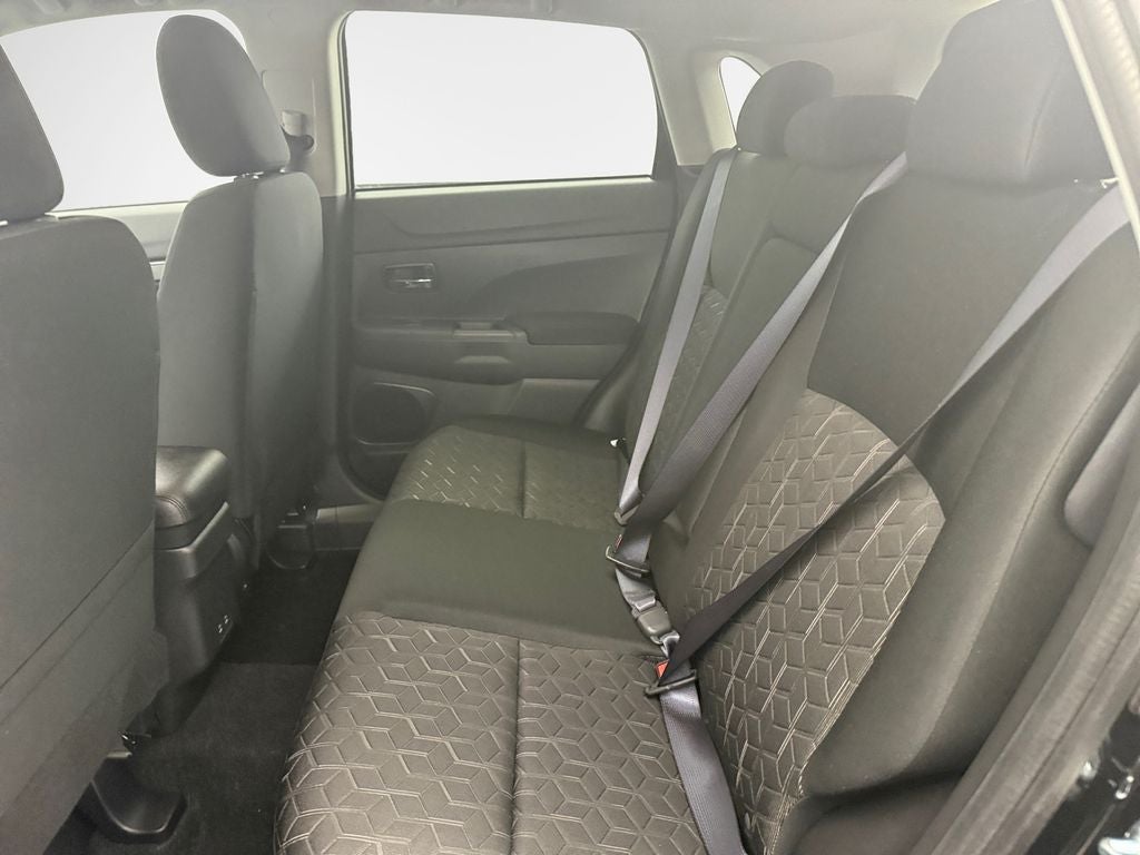2026 Mitsubishi Outlander Sport 2.0 LE