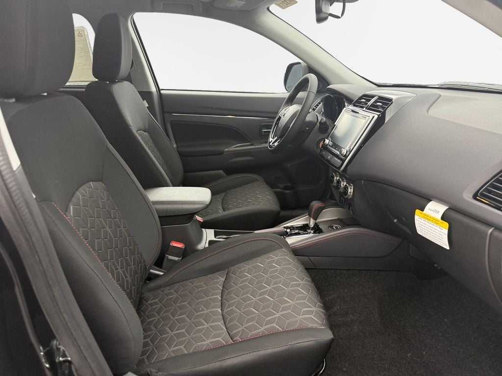 2026 Mitsubishi Outlander Sport 2.0 LE