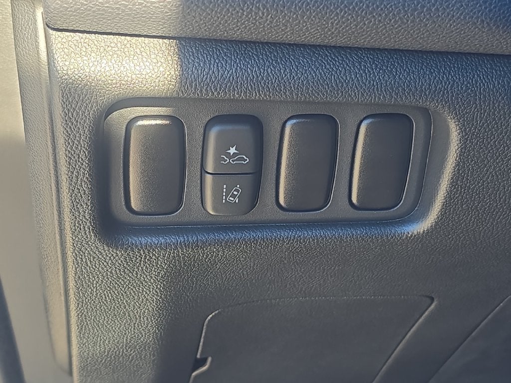 2027 Mitsubishi Outlander Sport 2.0 ES