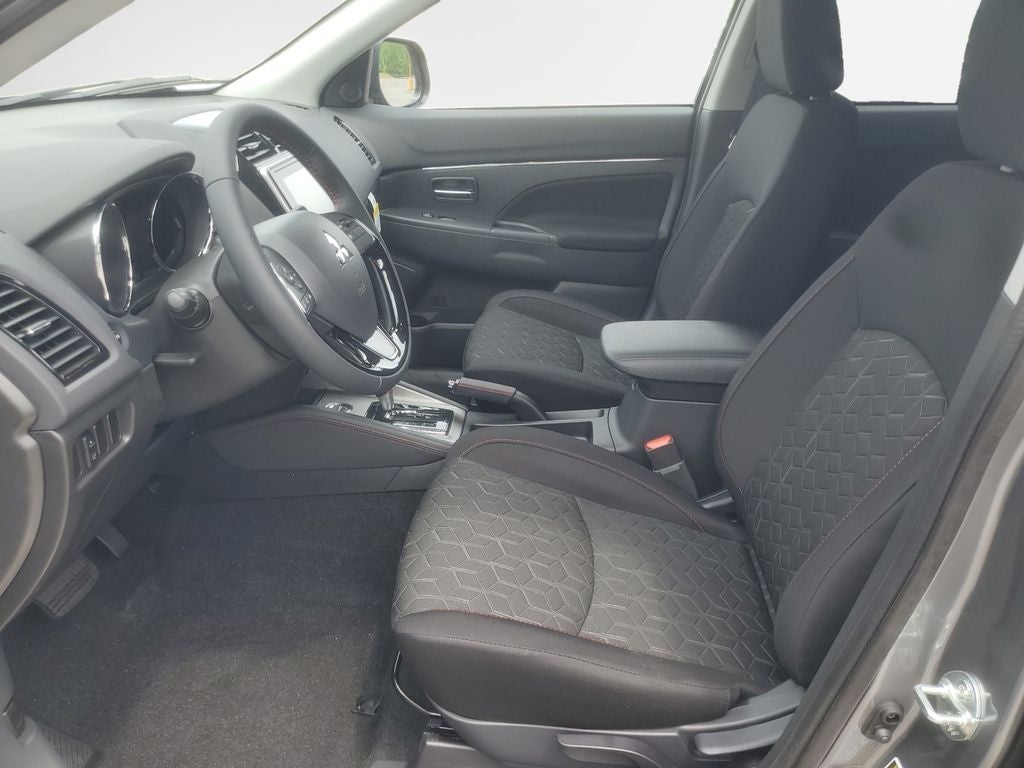 2026 Mitsubishi Outlander Sport 2.0 LE