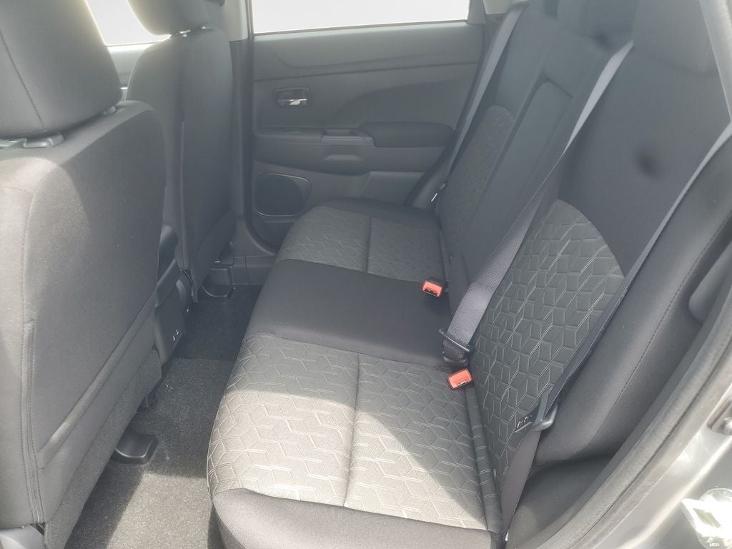 2026 Mitsubishi Outlander Sport 2.0 LE