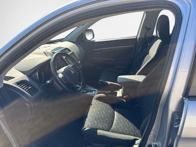 2023 Mitsubishi Outlander Sport Base