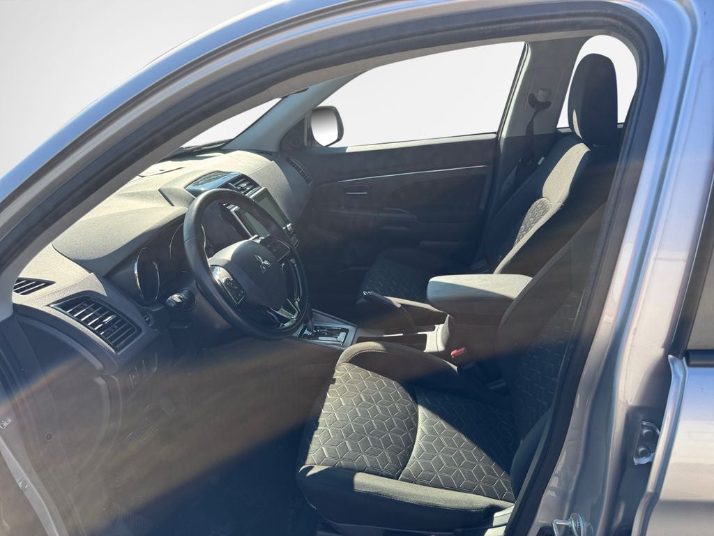 2023 Mitsubishi Outlander Sport Base