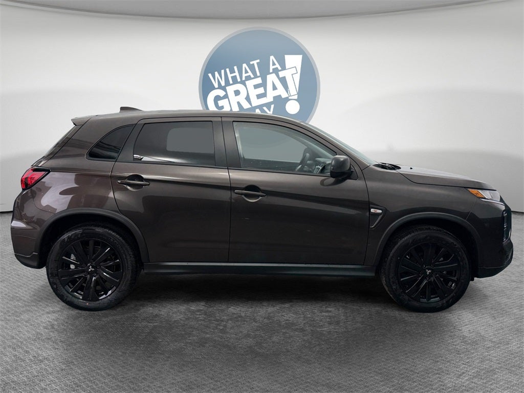 2026 Mitsubishi Outlander Sport 2.0 LE