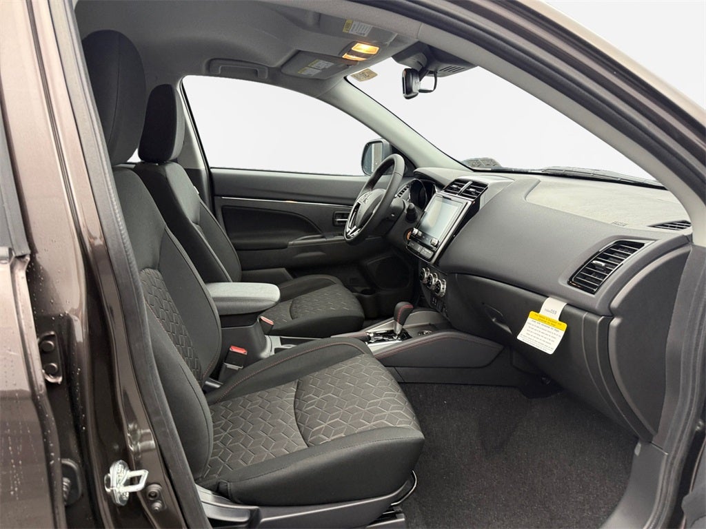 2026 Mitsubishi Outlander Sport 2.0 LE