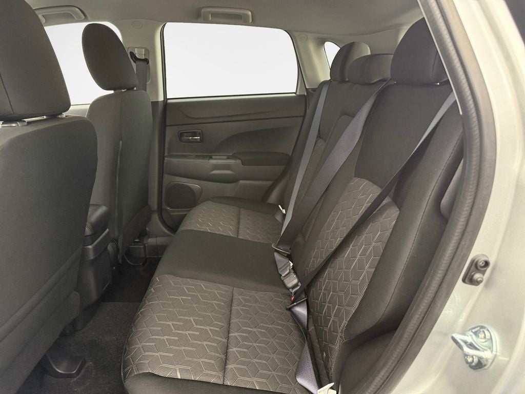 2026 Mitsubishi Outlander Sport 2.0 ES
