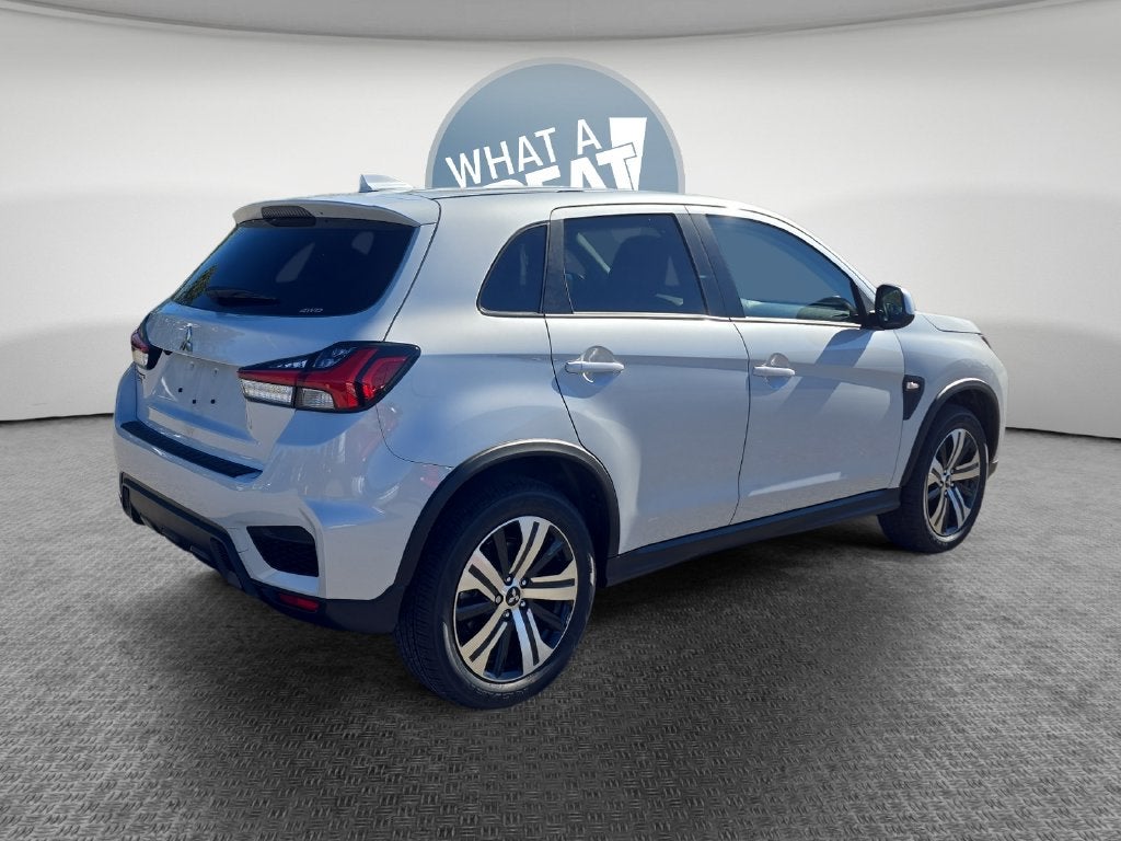 2027 Mitsubishi Outlander Sport 2.0 ES