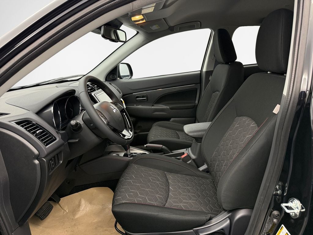 2026 Mitsubishi Outlander Sport 2.0 LE