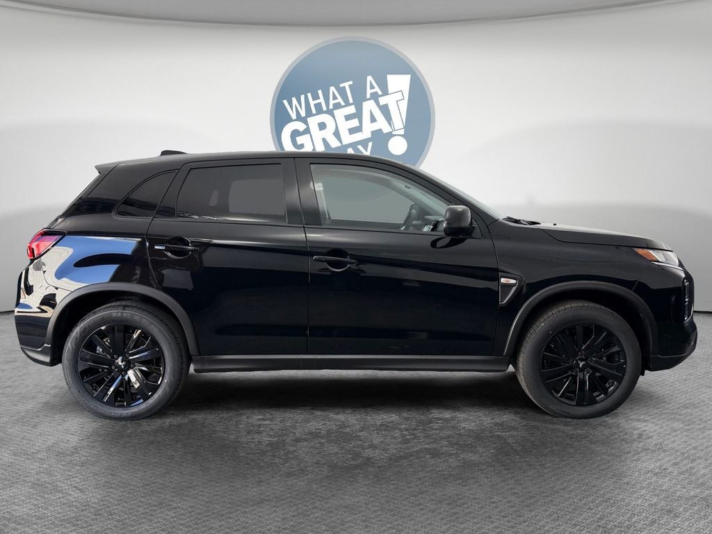 2026 Mitsubishi Outlander Sport 2.0 LE