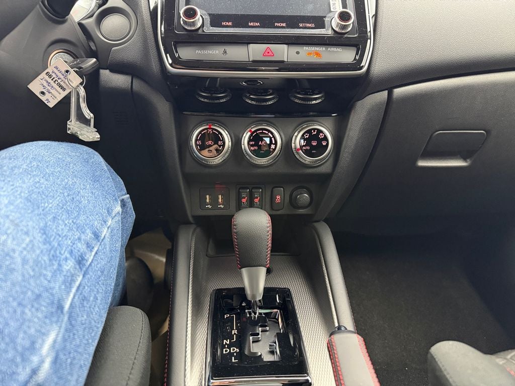 2026 Mitsubishi Outlander Sport 2.0 LE