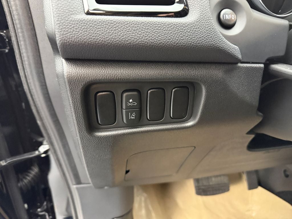 2026 Mitsubishi Outlander Sport 2.0 LE