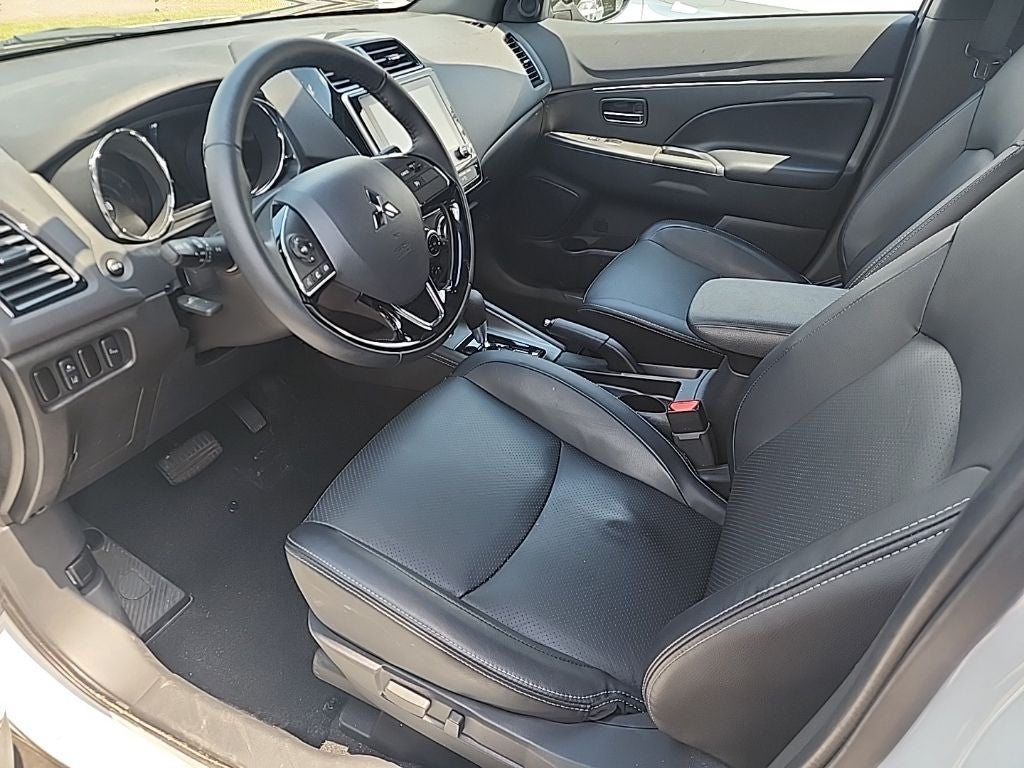 2025 Mitsubishi Outlander Sport SEL