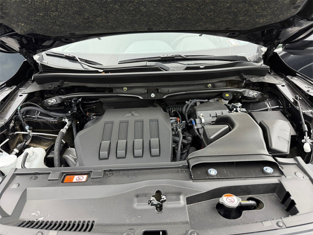 2025 Mitsubishi Eclipse Cross ES