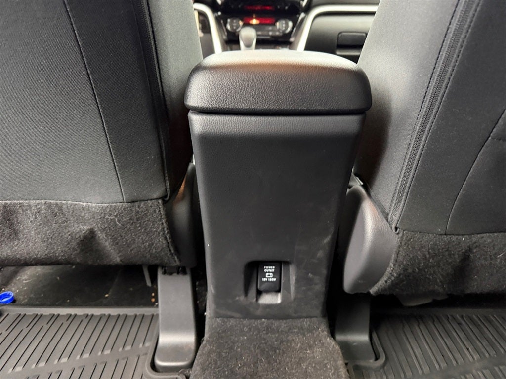 2025 Mitsubishi Eclipse Cross ES