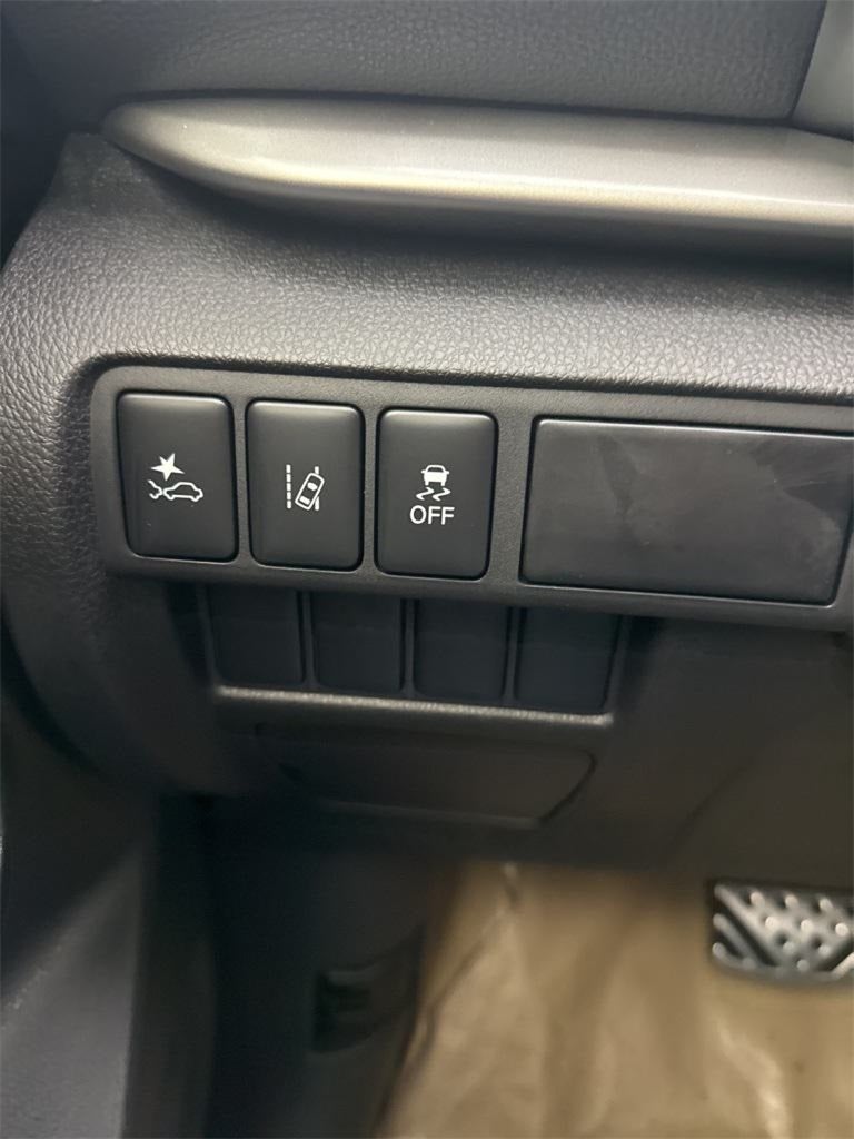 2026 Mitsubishi Eclipse Cross ES