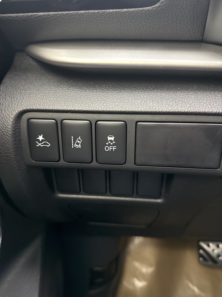 2026 Mitsubishi Eclipse Cross ES