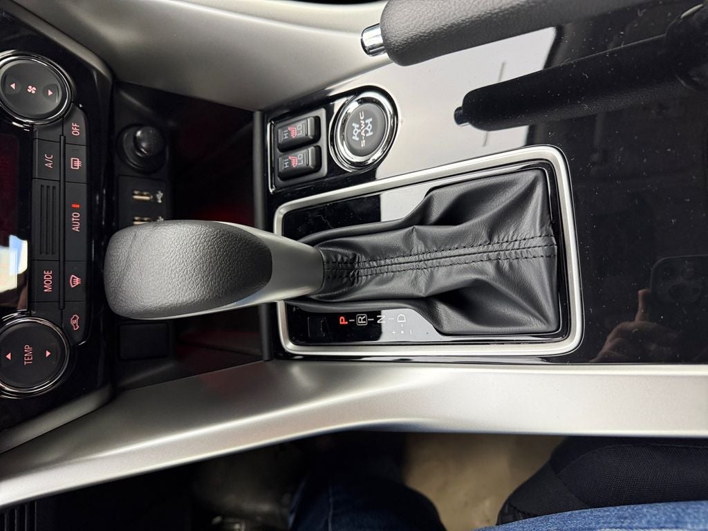 2026 Mitsubishi Eclipse Cross LE