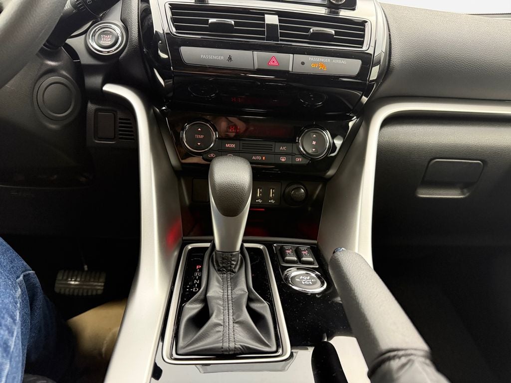 2026 Mitsubishi Eclipse Cross LE