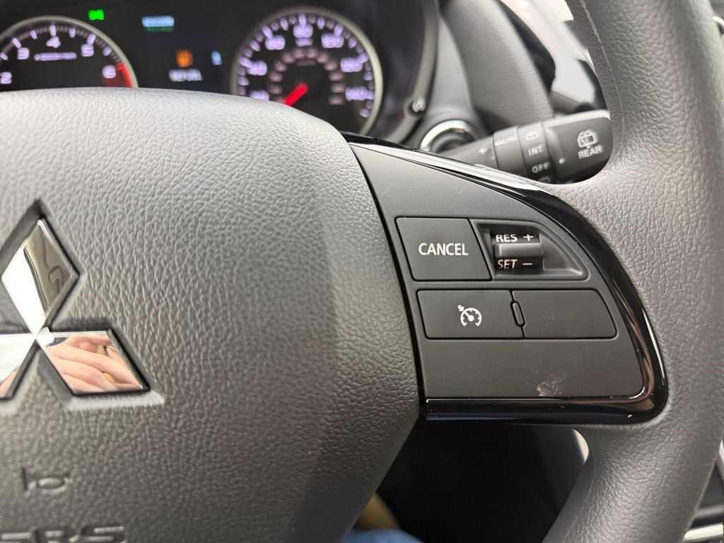 2026 Mitsubishi Eclipse Cross LE