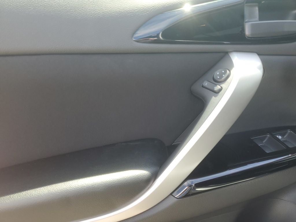 2026 Mitsubishi Eclipse Cross LE