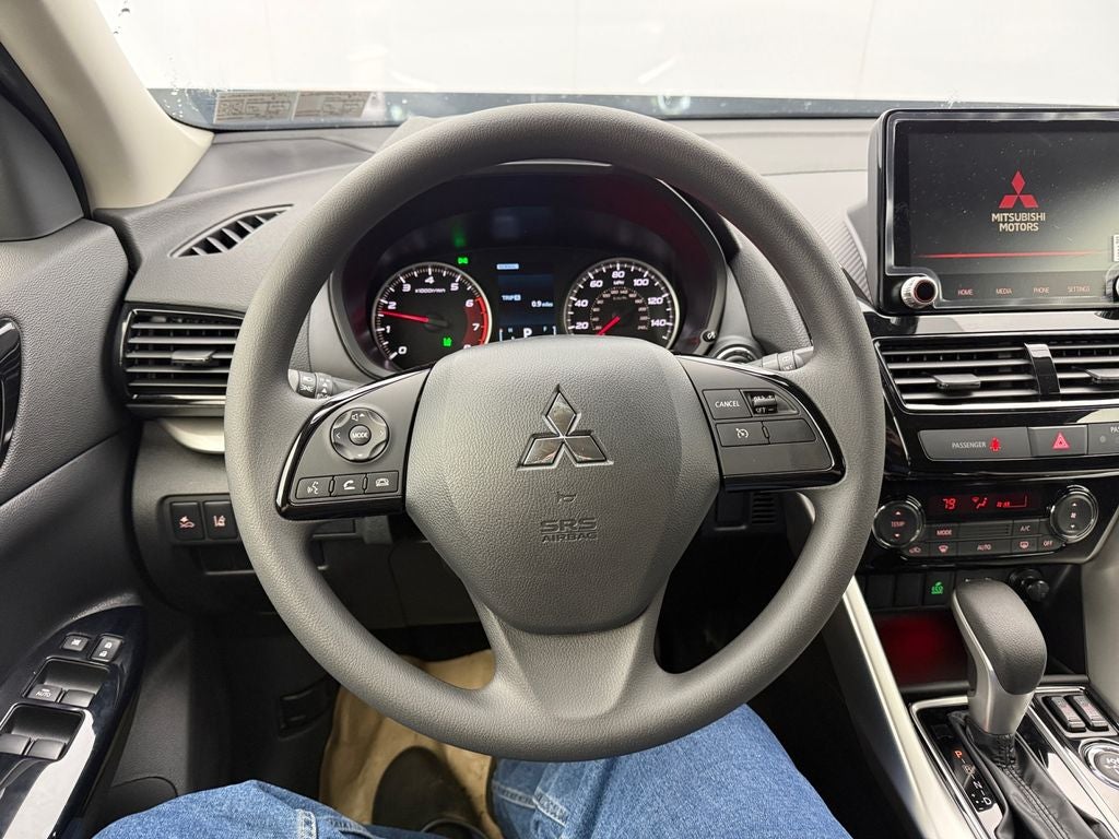 2026 Mitsubishi Eclipse Cross LE