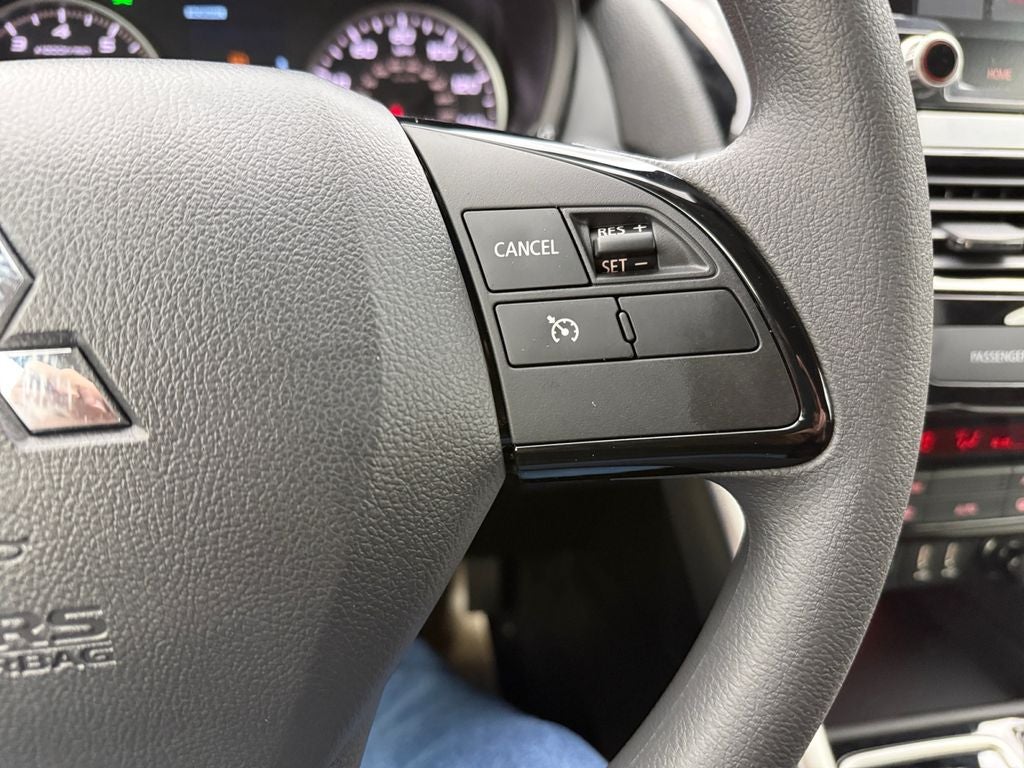 2026 Mitsubishi Eclipse Cross LE