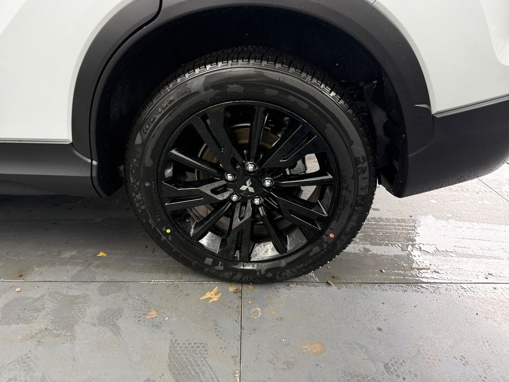 2026 Mitsubishi Eclipse Cross LE