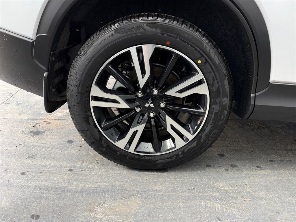 2026 Mitsubishi Eclipse Cross SE