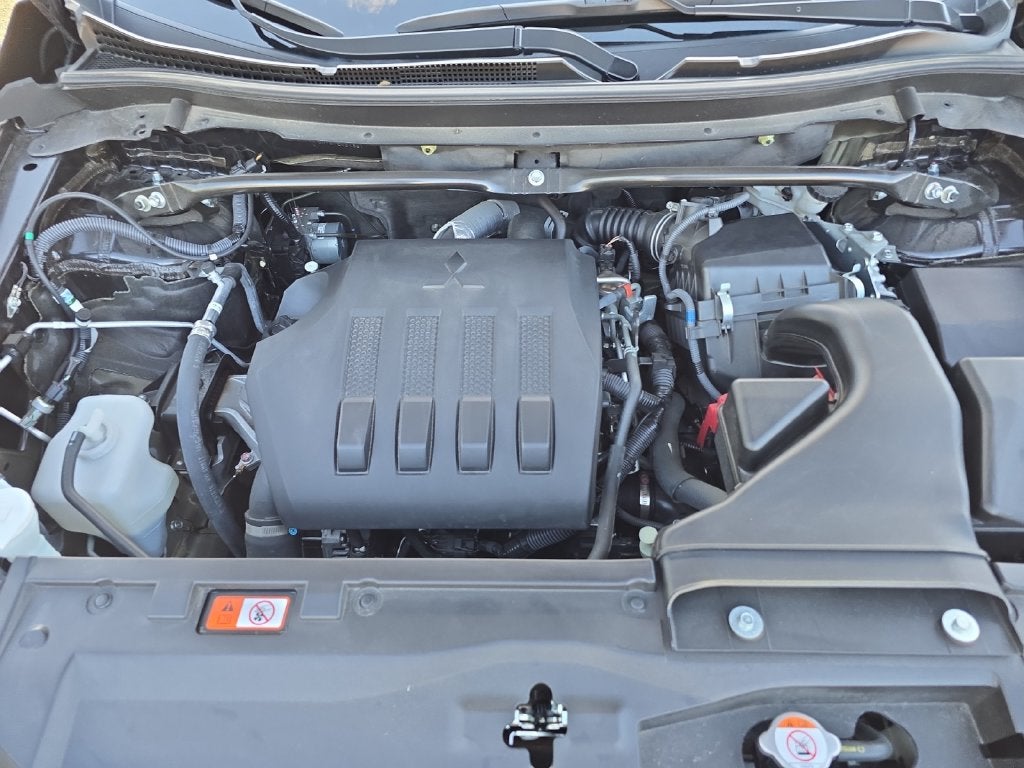 2023 Mitsubishi Eclipse Cross SE