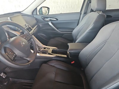 2023 Mitsubishi Eclipse Cross SE