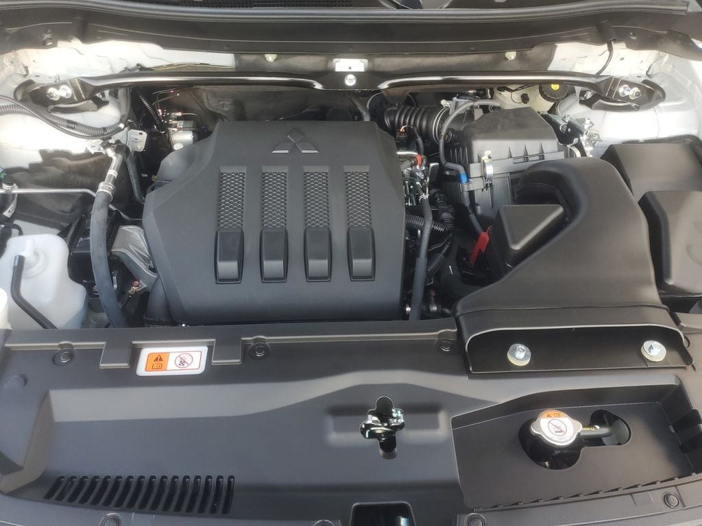 2026 Mitsubishi Eclipse Cross SE