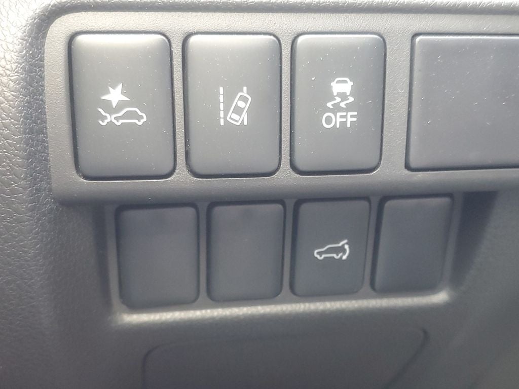 2026 Mitsubishi Eclipse Cross SE