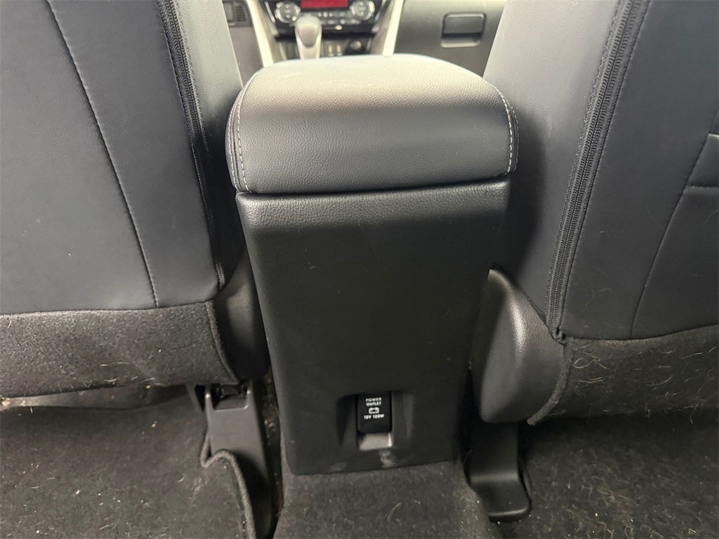 2022 Mitsubishi Eclipse Cross SE