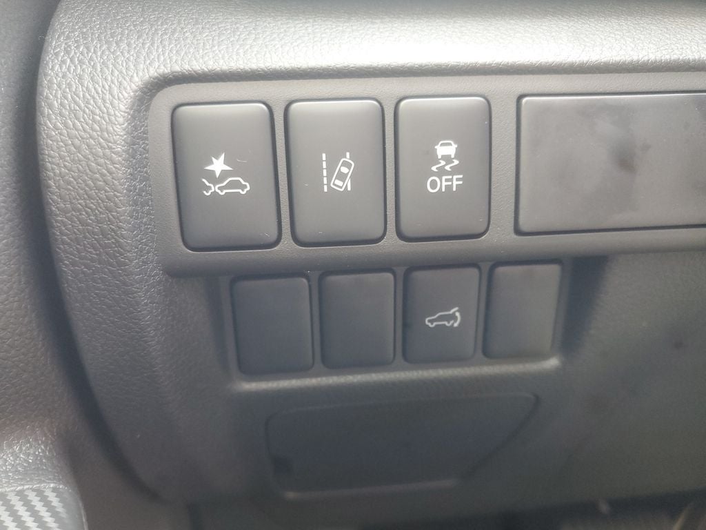 2026 Mitsubishi Eclipse Cross SE