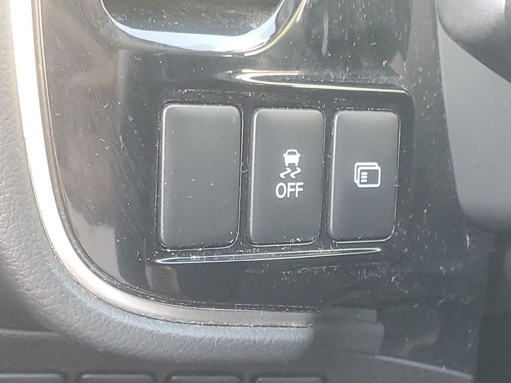 2017 Mitsubishi Outlander ES