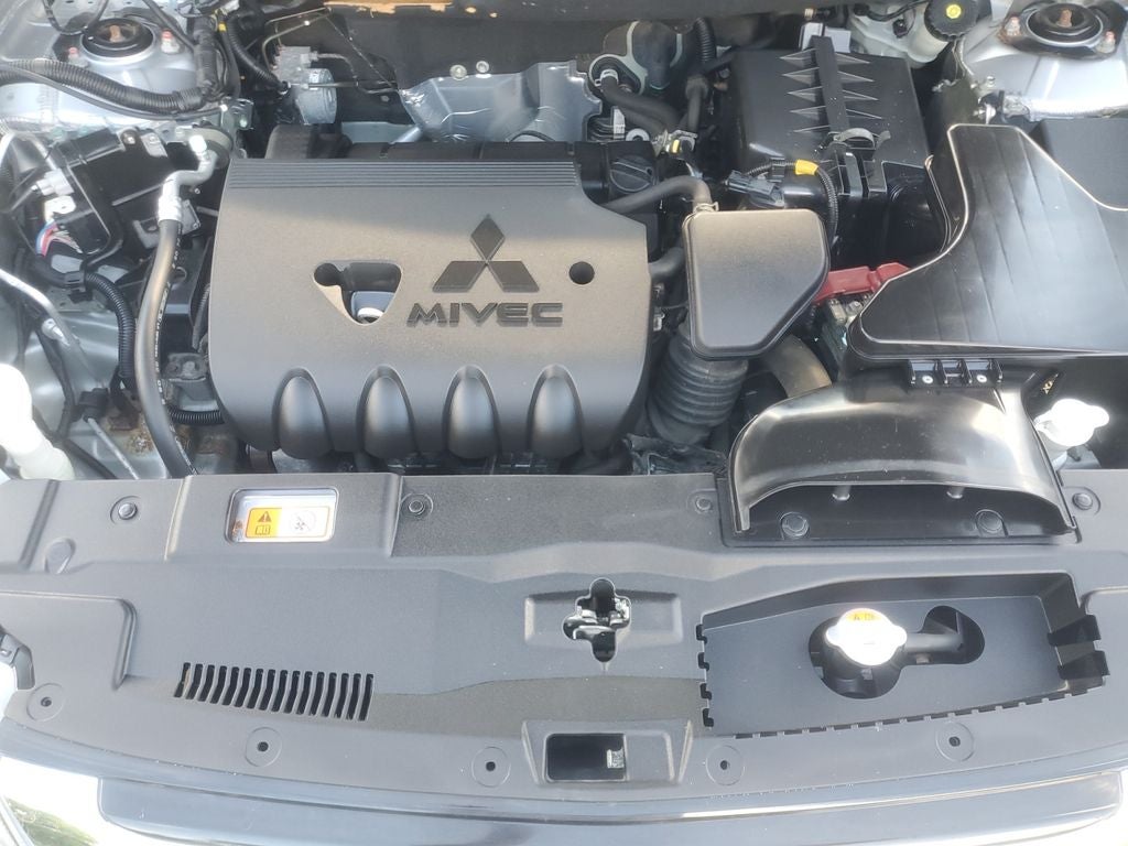 2017 Mitsubishi Outlander ES