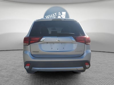 2017 Mitsubishi Outlander ES