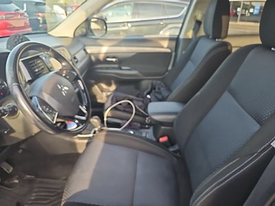 2016 Mitsubishi Outlander SE