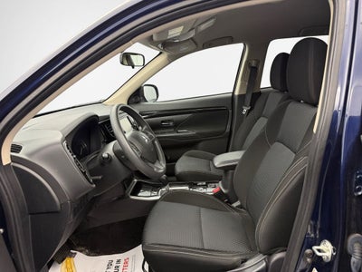 2020 Mitsubishi Outlander ES