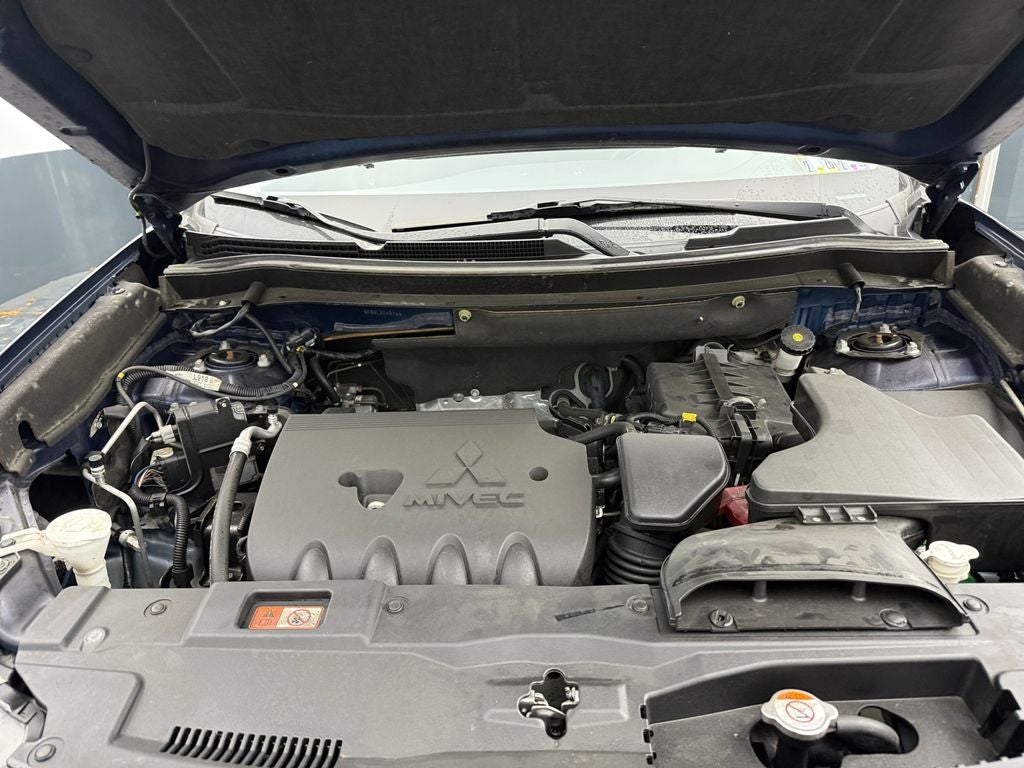 2020 Mitsubishi Outlander ES