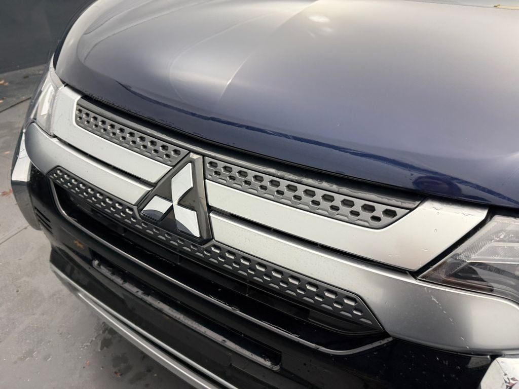 2020 Mitsubishi Outlander ES