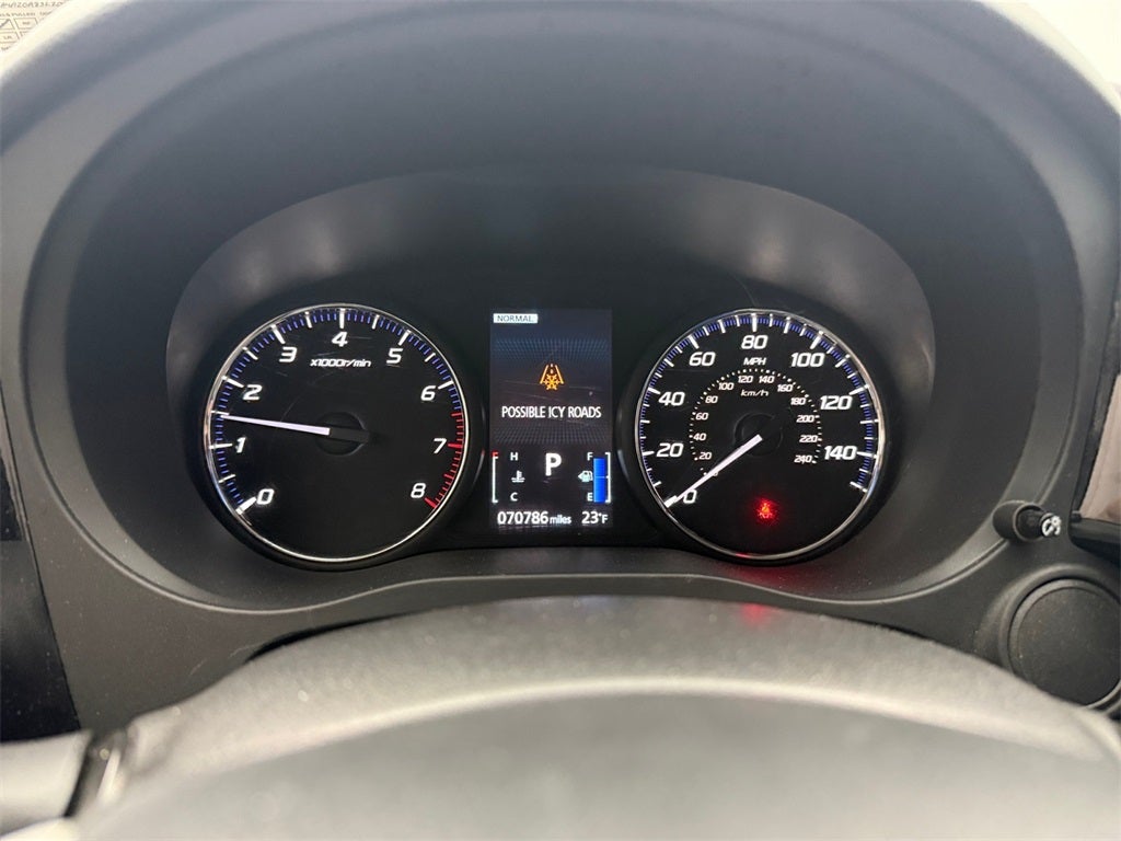 2020 Mitsubishi Outlander Base