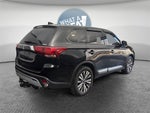 2020 Mitsubishi Outlander Base
