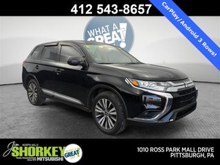 2020 Mitsubishi Outlander Base