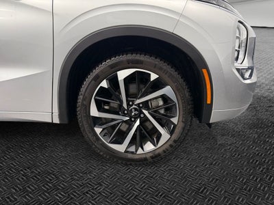 2023 Mitsubishi Outlander SEL