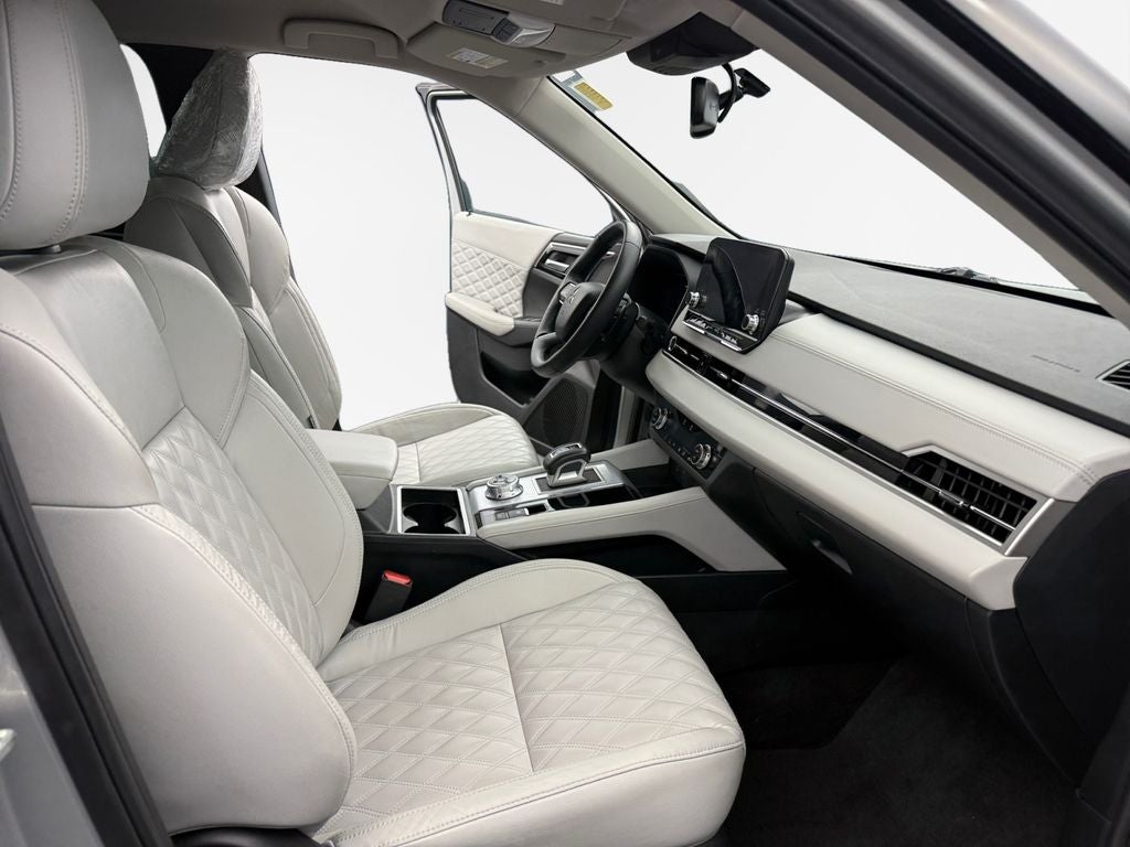 2023 Mitsubishi Outlander SEL