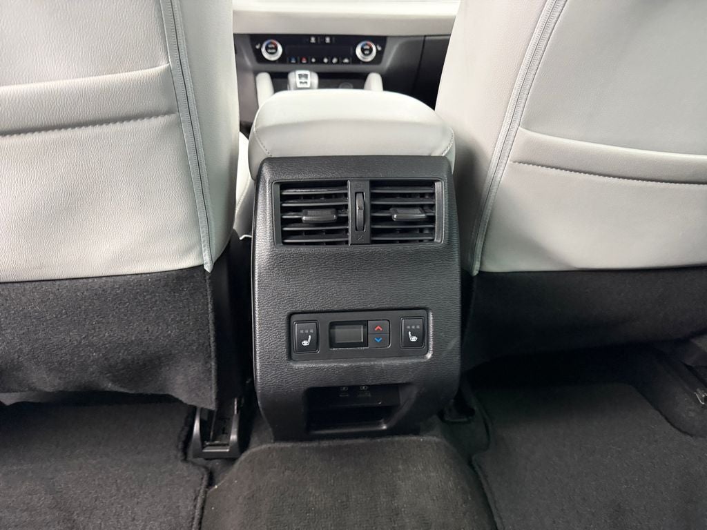 2023 Mitsubishi Outlander SEL