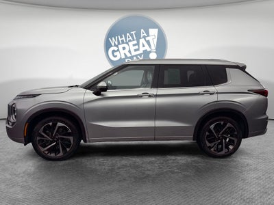 2023 Mitsubishi Outlander SEL