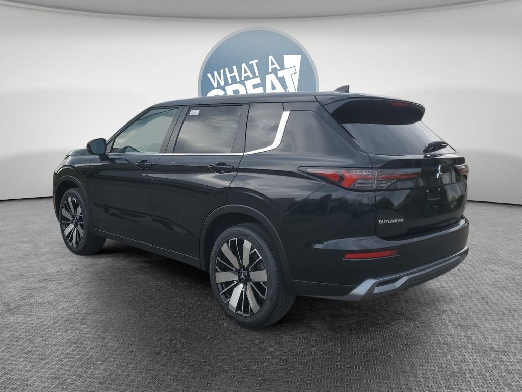 2026 Mitsubishi Outlander SE